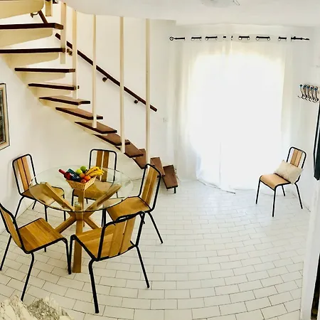 아파트 Marebello House Americas